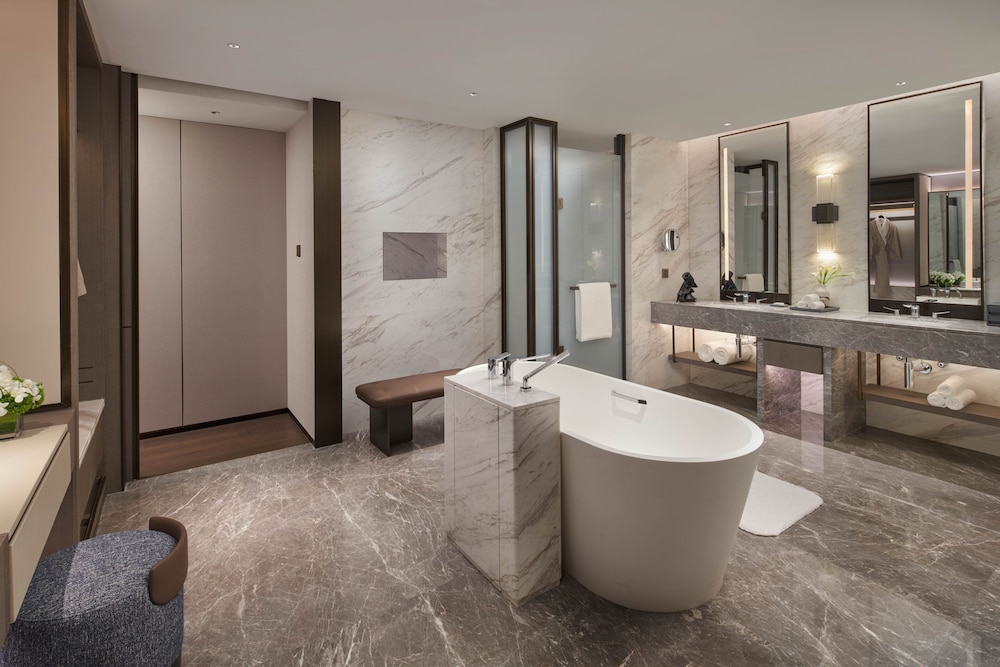intercontinental zhengzhou