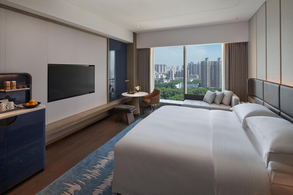 intercontinental zhengzhou