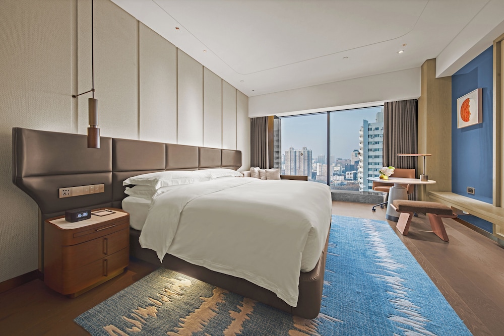 intercontinental zhengzhou