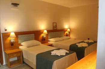 yelken hotel akyaka