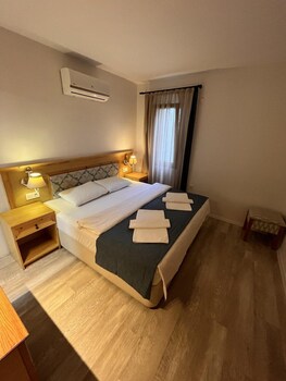yelken hotel akyaka