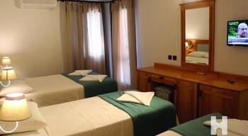 yelken hotel akyaka