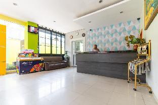 reddoorz plus hertasning area