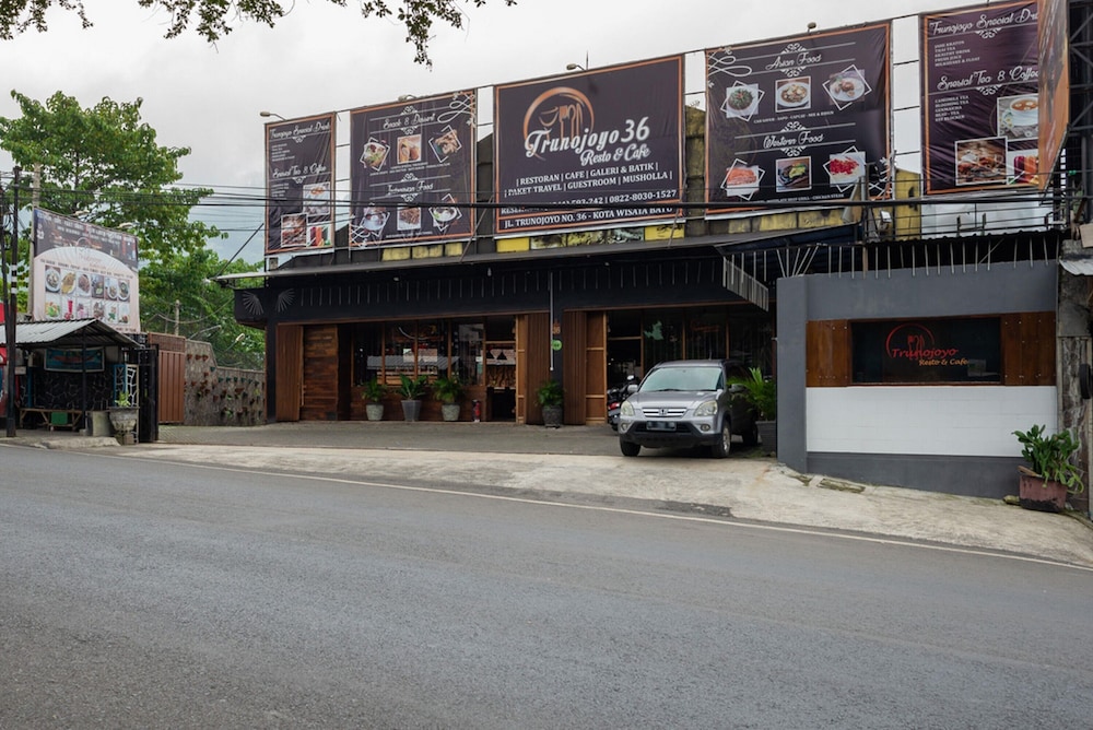 formerly reddoorz plus near balai kota batu 2