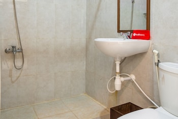 formerly reddoorz plus near balai kota batu 2