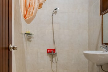 formerly reddoorz plus near balai kota batu 2