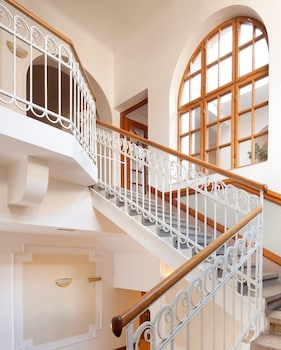 hotel concertino zlata husa