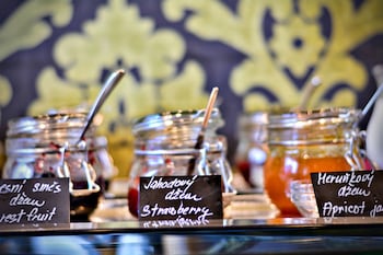 pytloun city boutique self check in hotel