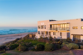 On The Beach Guesthouse,Eastern Cape>>Cacadu,4 star