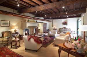 borgo della marmotta farm home