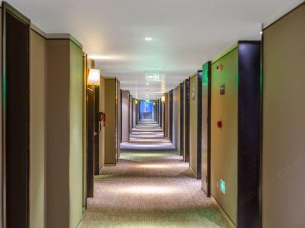 home inn plus changzhi bayi square weiyuanmen middle road