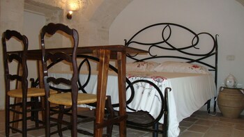 fontana vecchia bed and breakfast