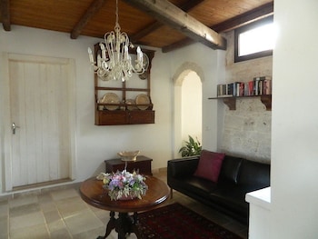 fontana vecchia bed and breakfast