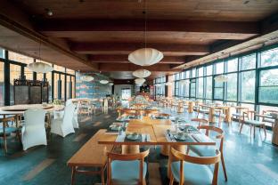 blossom hill hotel ningbo hanling