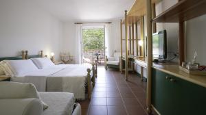 Residenza Sant'anna Del Volterraio,Near Isola D'elba Tennis Club,3 star