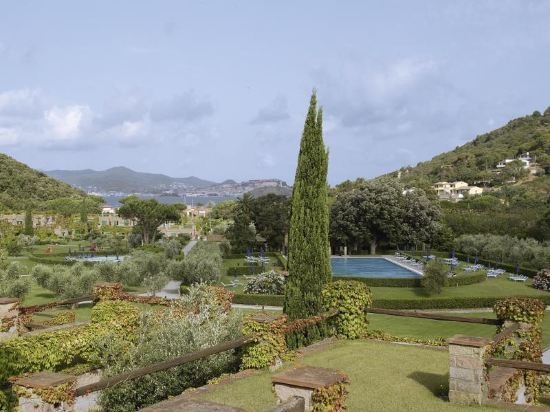 Residenza Sant'anna Del Volterraio,Near Isola D'elba Tennis Club,3 star