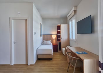 serena majestic hotel