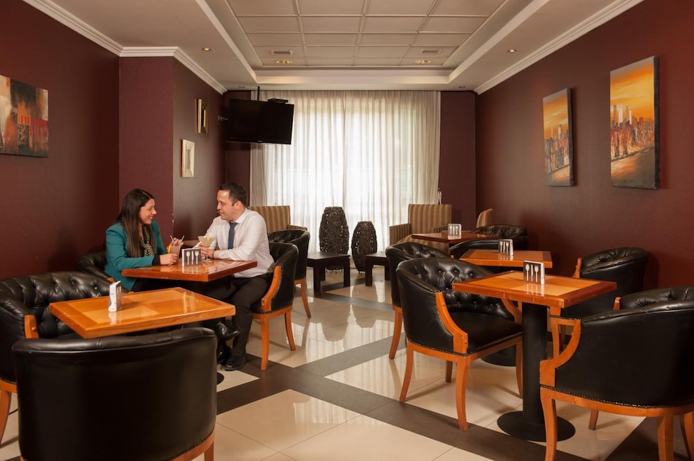 diego almagro lomas verdes