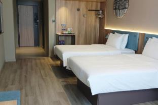 home inn shiyan railway station renmin south road