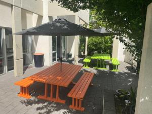yha nelson by accents hostel