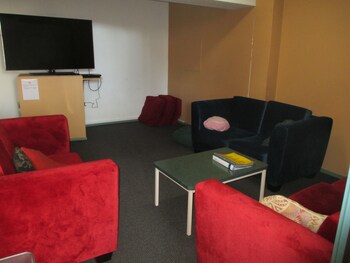 yha nelson by accents hostel