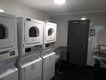 yha nelson by accents hostel