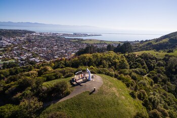 yha nelson by accents hostel