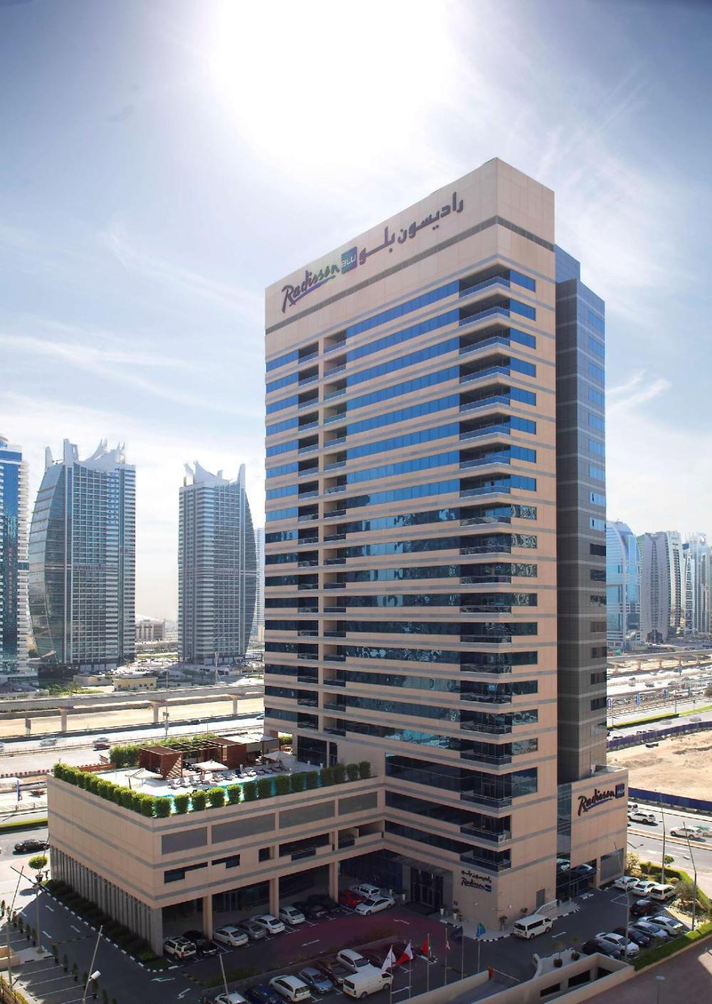 radisson blu residence dubai marina