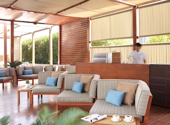 radisson blu residence dubai marina