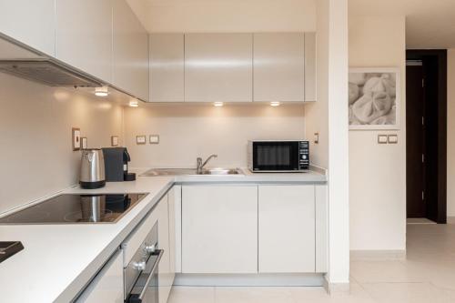 radisson blu residence dubai marina