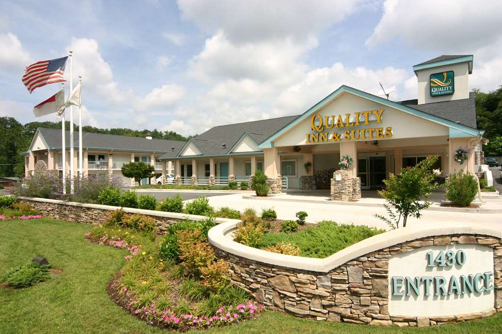 quality inn and suites biltmore east