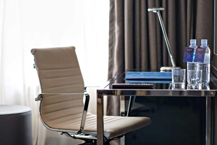 radisson blu leogrand hotel