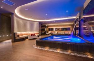 radisson blu leogrand hotel