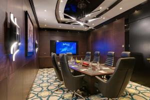 radisson blu leogrand hotel