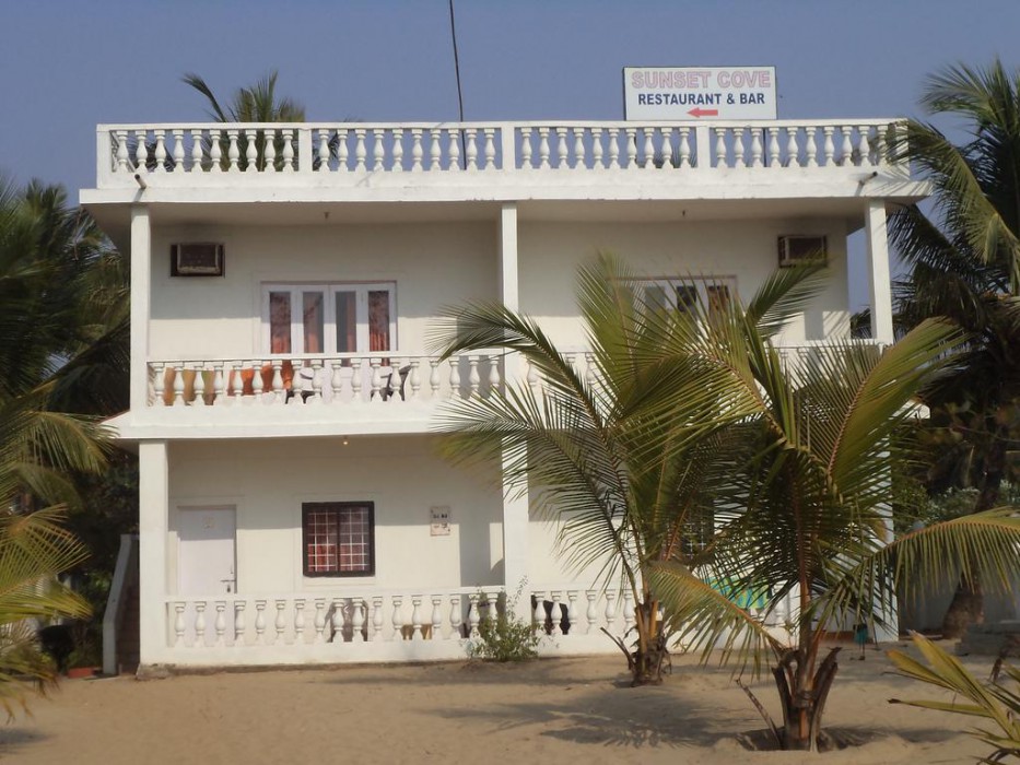 Mandrem Beach Resort, A Member Of Radisson Individuals Retreat,Goa>>Arambol,4 star