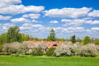 karlamuiza country hotel