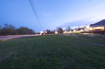 executive inn and suites