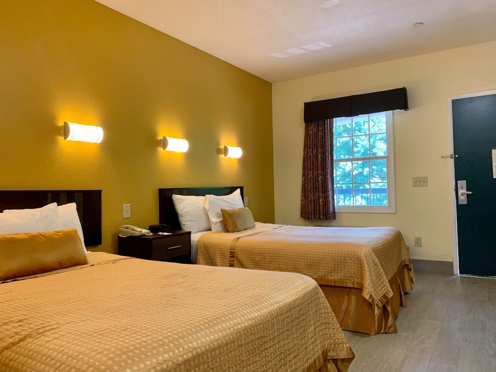 executive inn and suites