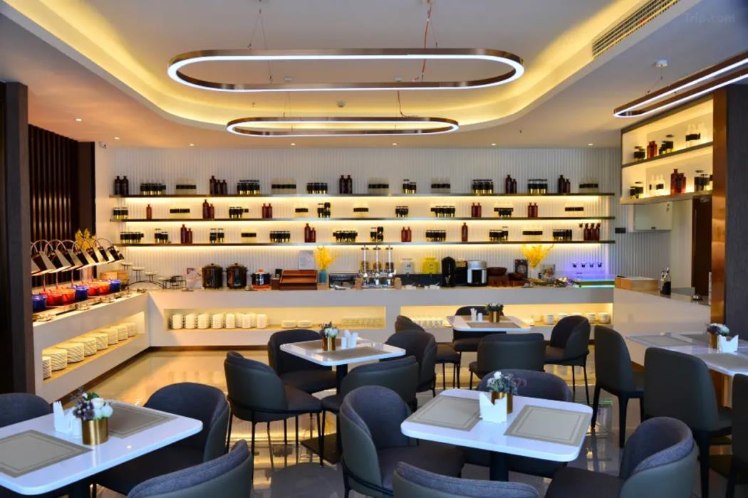 home inn plus donghai niushan road shuijingcheng