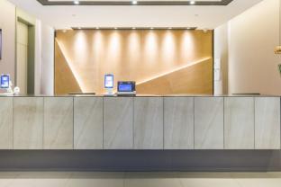 home inn selected shanghai lujiazui pudong avenue