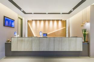 home inn selected shanghai lujiazui pudong avenue