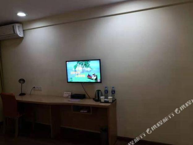 home inn ningbo zhuangshi wanke square