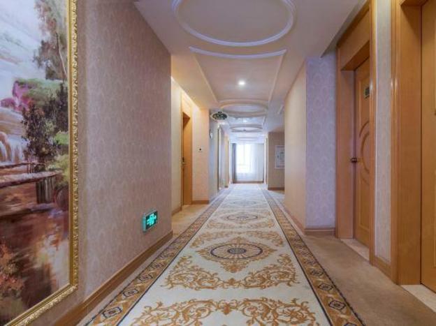 vienna international hotel yiyang high tech zone