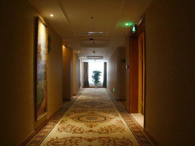 vienna international hotel yiyang high tech zone