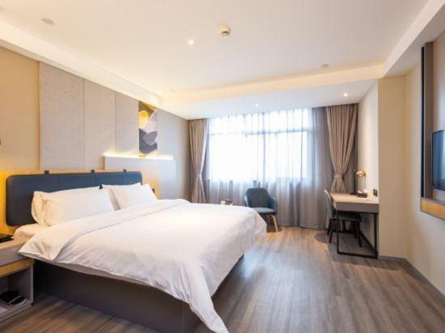 home inn selected taicang wanda plaza