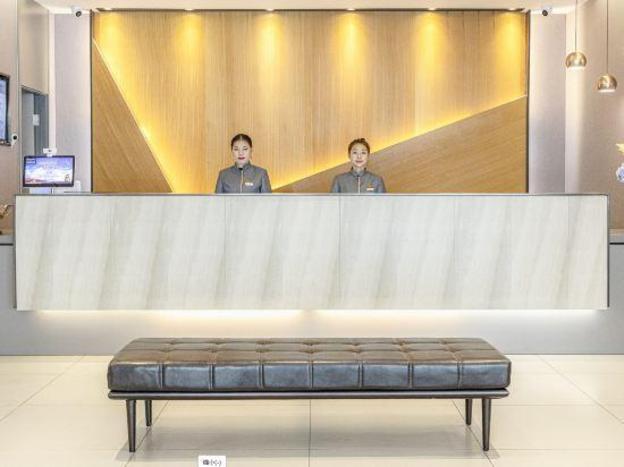 home inn selected taicang wanda plaza