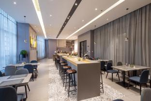 home inn selected qidong bus terminal
