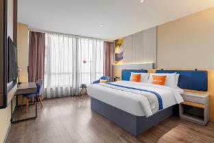 home inn selected qidong bus terminal