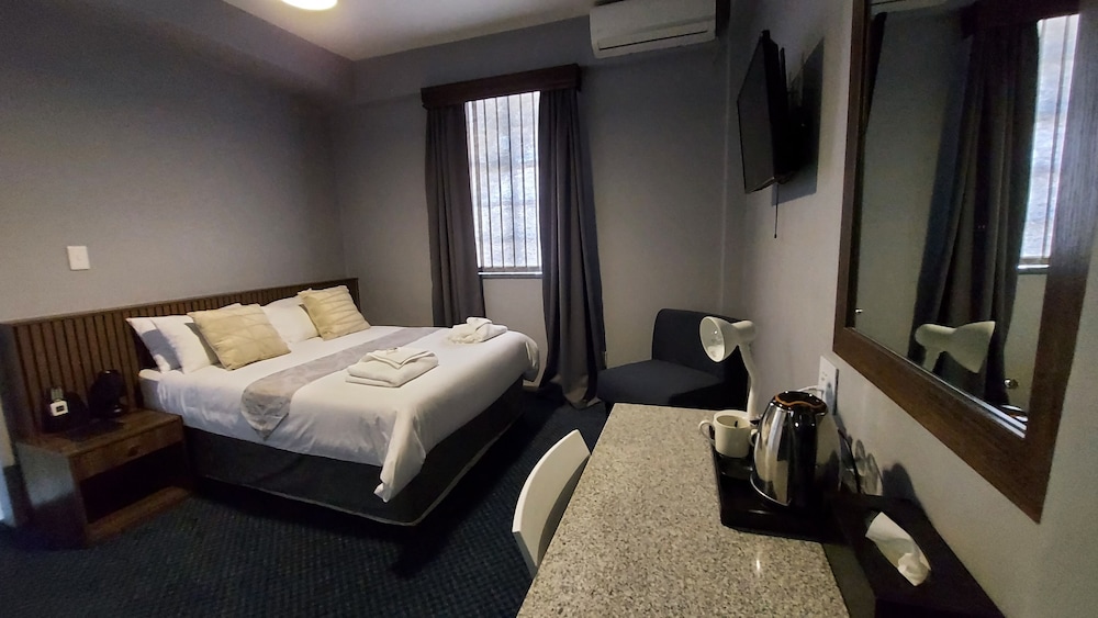 indaba hotel sasolburg