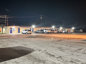 Apollo Lodge And Rv Park,Mexia>>Fairfield,2 star